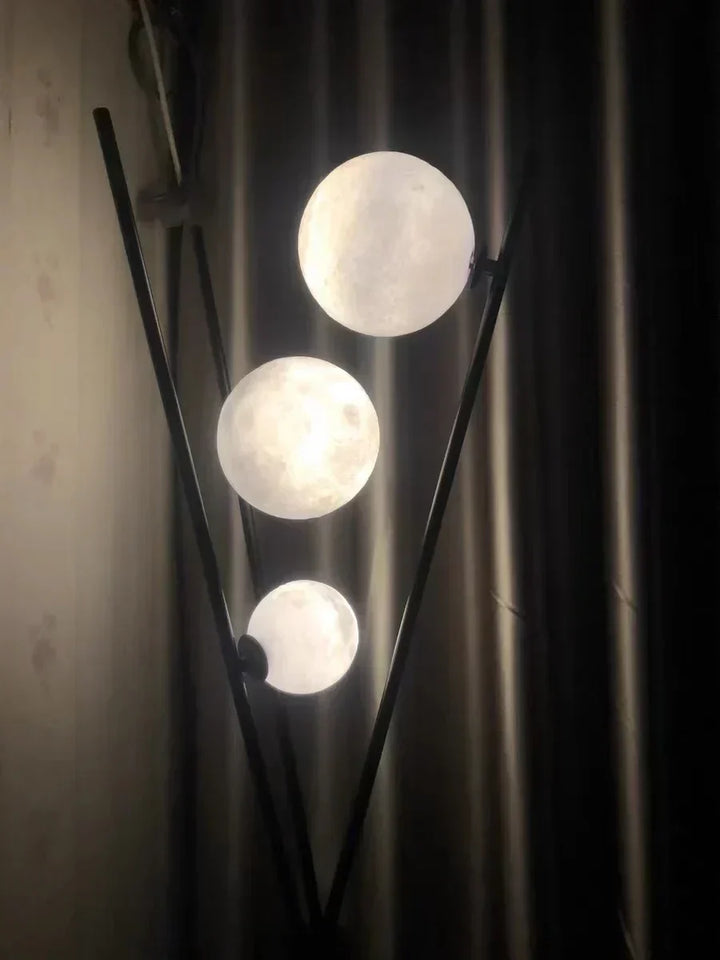 3D Måne Stående Lampe med Tripod og Varm LED Lys