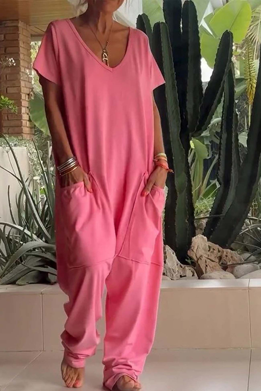 Breezy | Kvinders V-Hals Kortærmet Løs Jumpsuit med Lommer