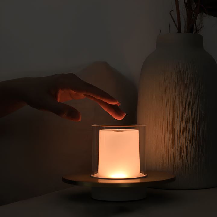 Genopladelig Touch Control Bordlampe med Justerbar Lysstyrke