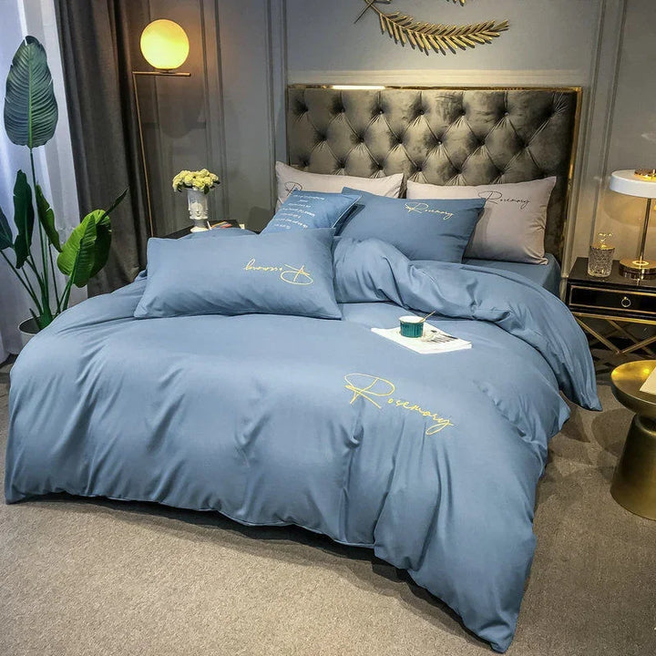 Elegant Broderet Dynecover i Premium Kvalitet