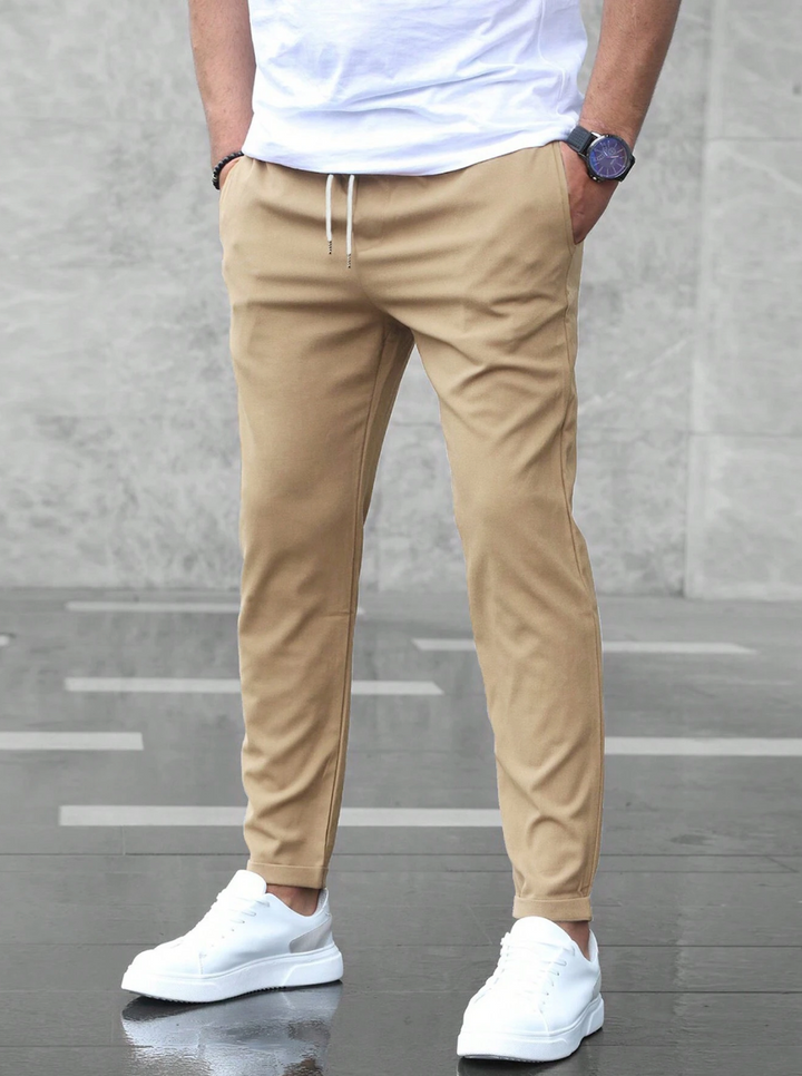 Slim Fit Hose med Tunnelzug og Komfortbund