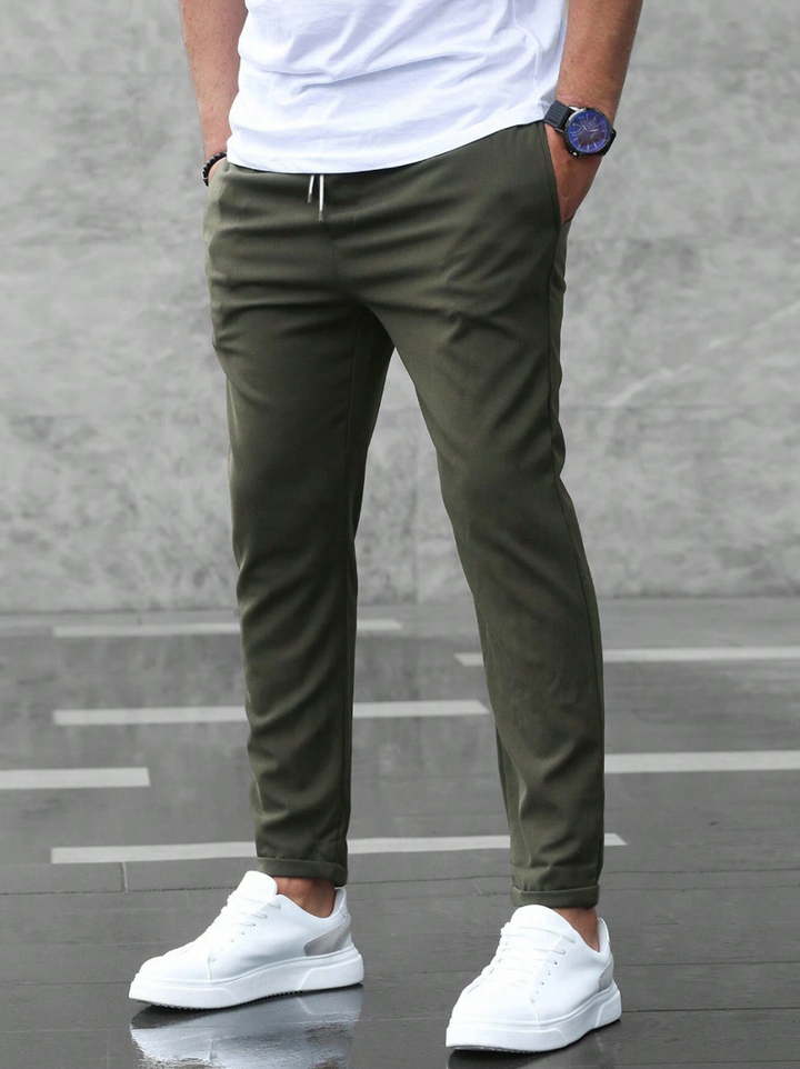 Slim Fit Hose med Tunnelzug og Komfortbund