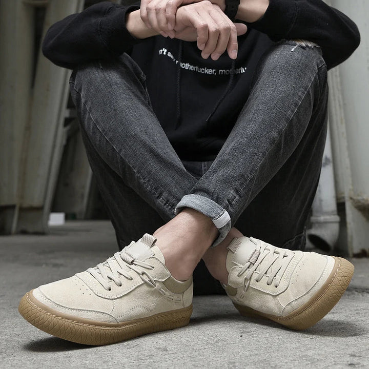 Casual herresneakers i ruskind-look