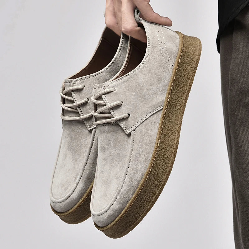 Sneakers med skridsikker sål og komfortabel støtte