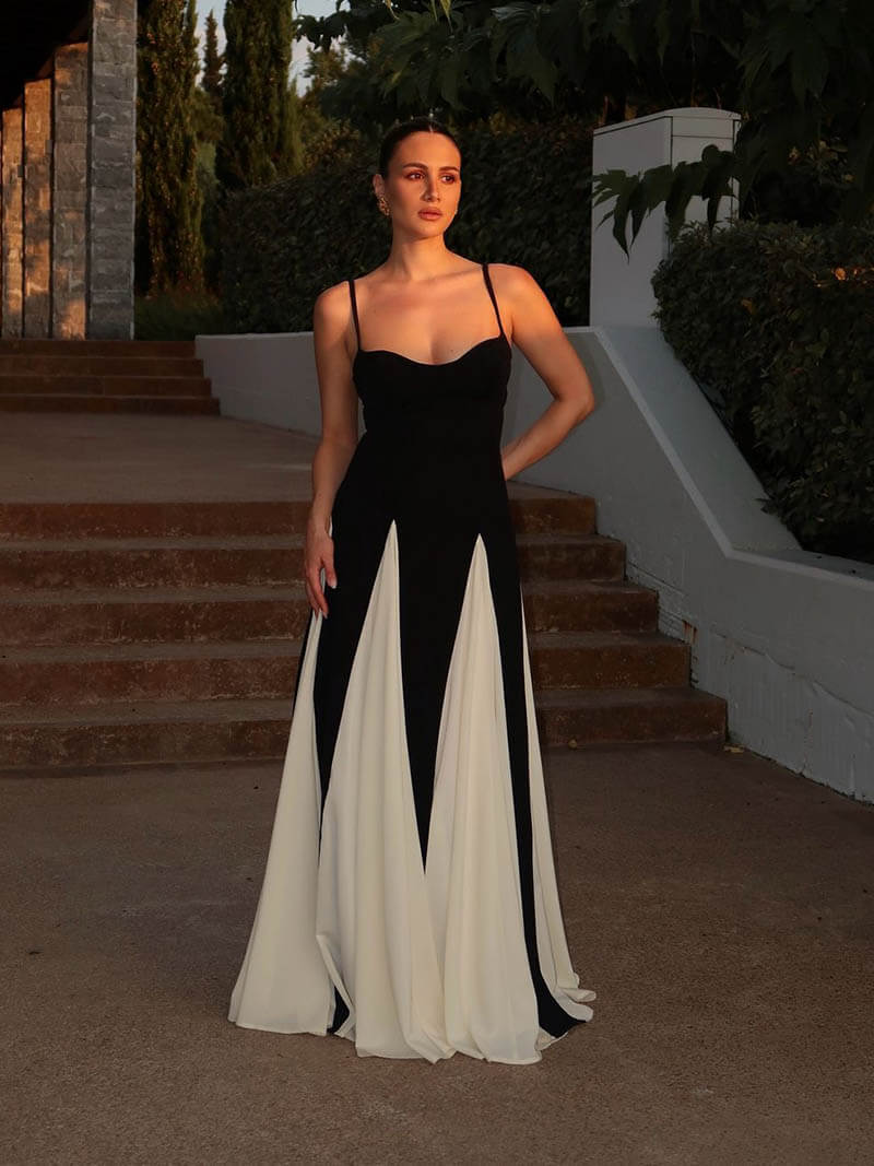 Paloma™ | Chic Sort-Hvid Maxi Kjole