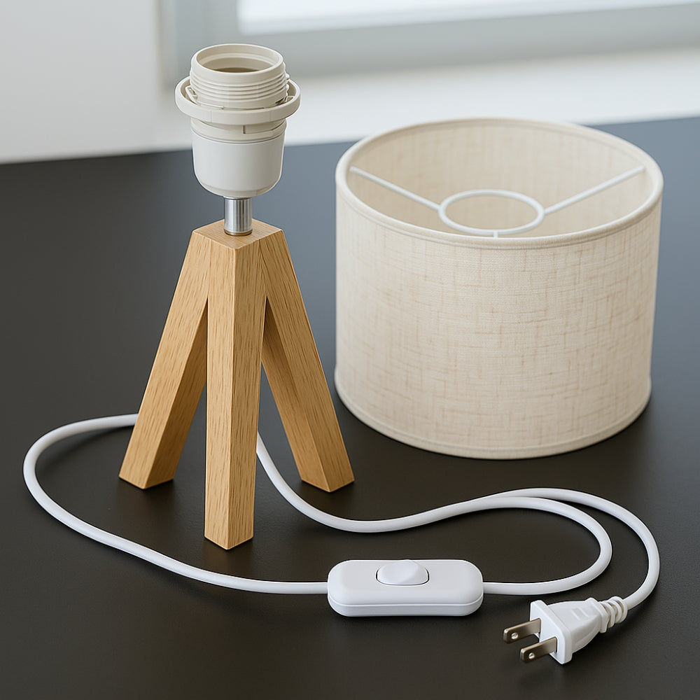 Minimalistisk Tripod Bordlampe med Justerbare Lysfarver