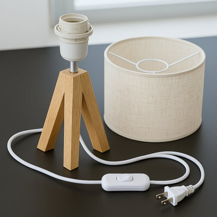 Minimalistisk Tripod Bordlampe med Justerbare Lysfarver