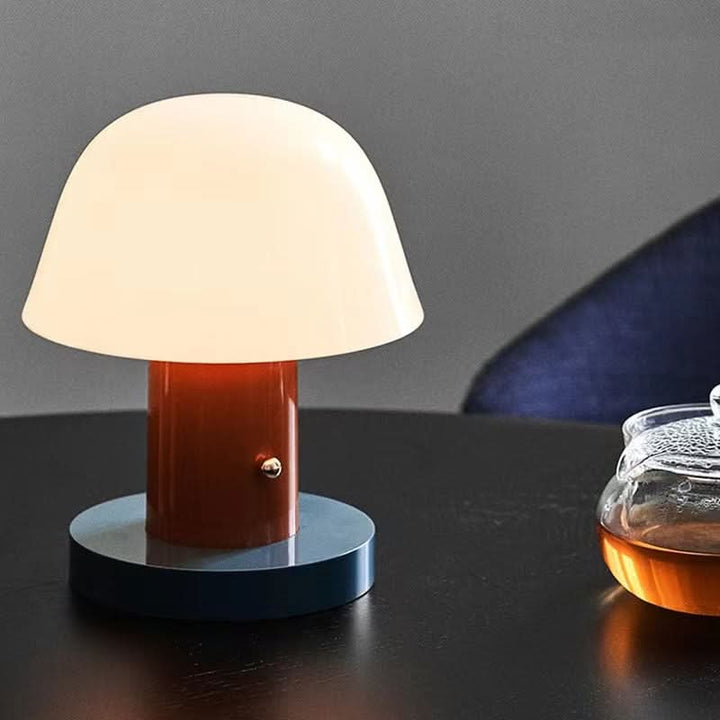 Svampeformet Bordlampe med LED Lys – Trådløs og Genopladelig