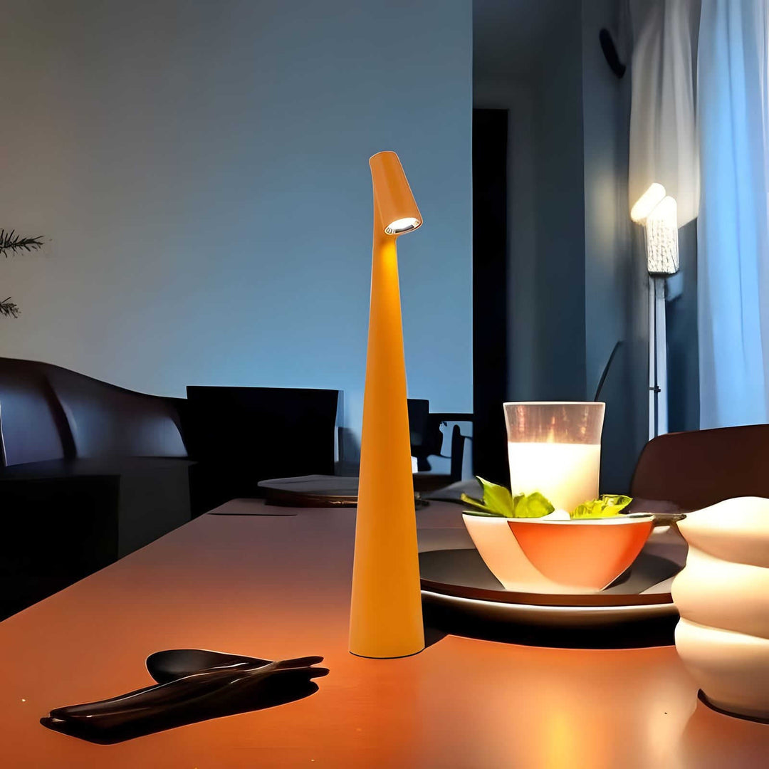 Trådløs Bordlampe med Justerbar Lysstyrke og Minimalistisk Design