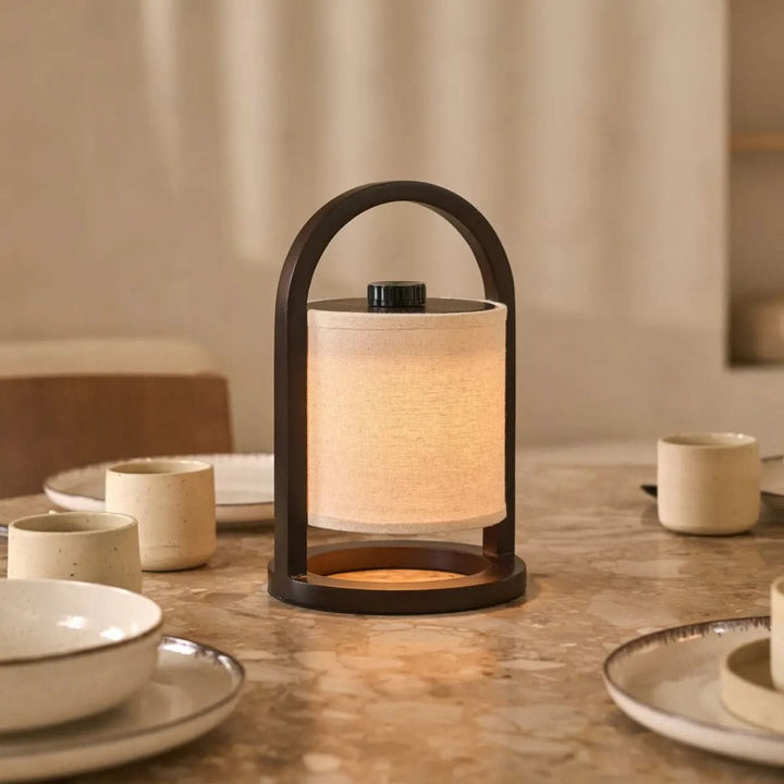 Trådløs Bordlampe i Naturligt Gummitræ med Touch Kontrol