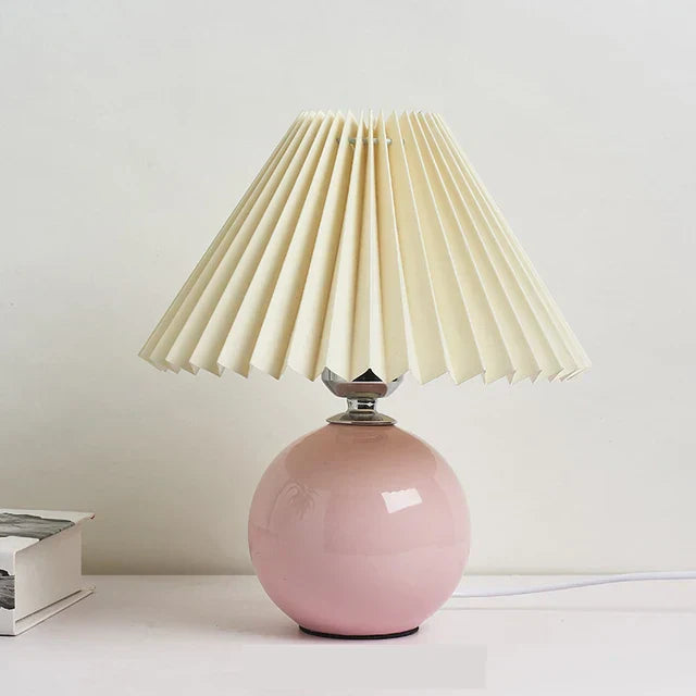 Vintage Plisseret Bordlampe med Antik Design
