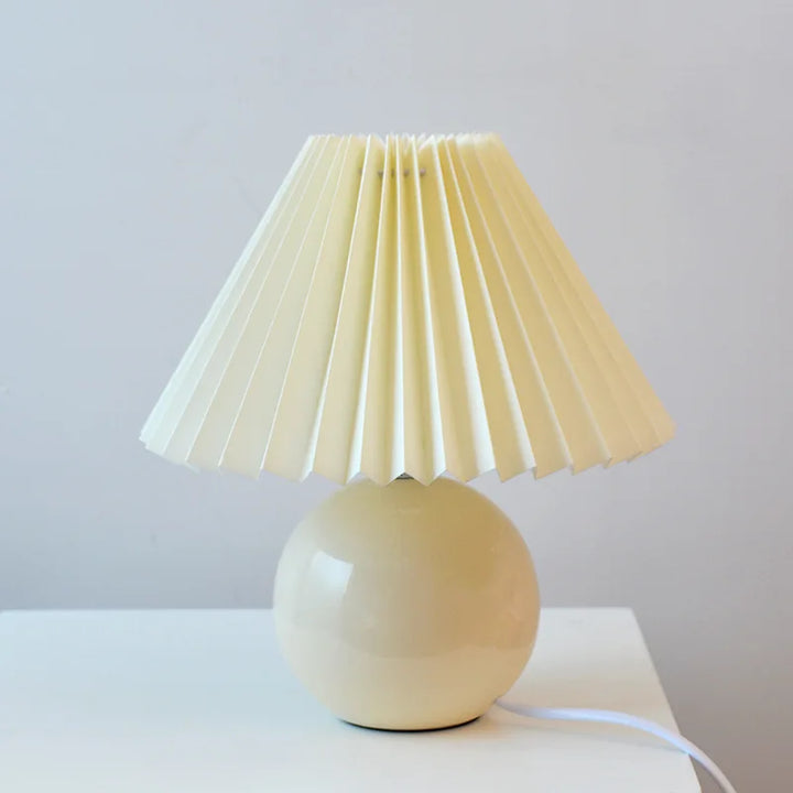 Vintage Plisseret Bordlampe med Antik Design