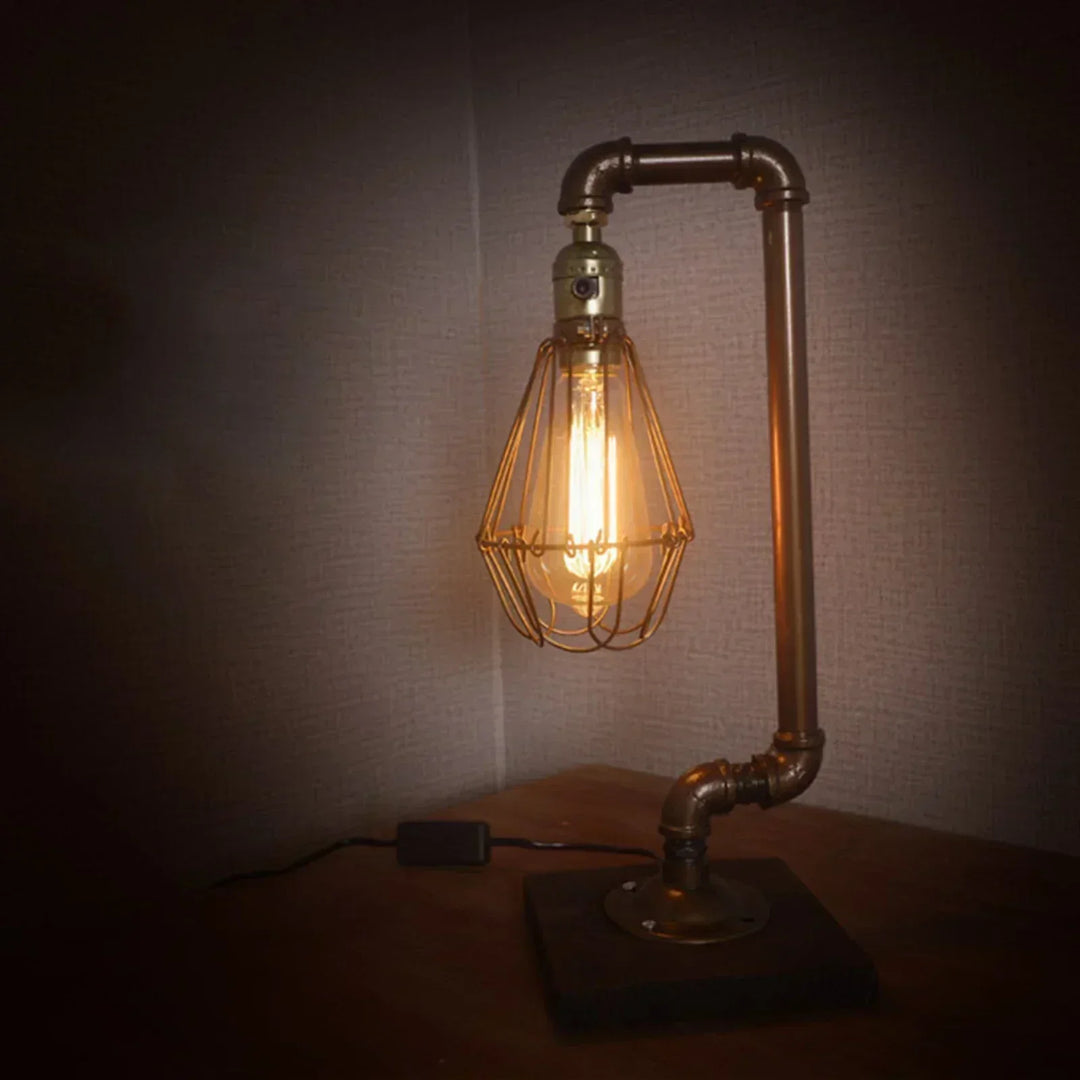 Vintage Metal Bordlampe med Retro Design og Trykknap