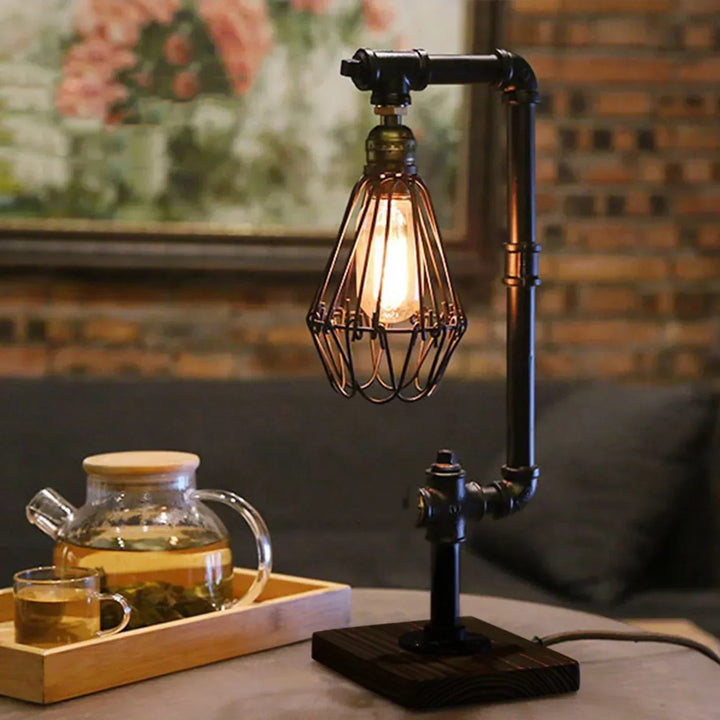 Vintage Metal Bordlampe med Retro Design og Trykknap