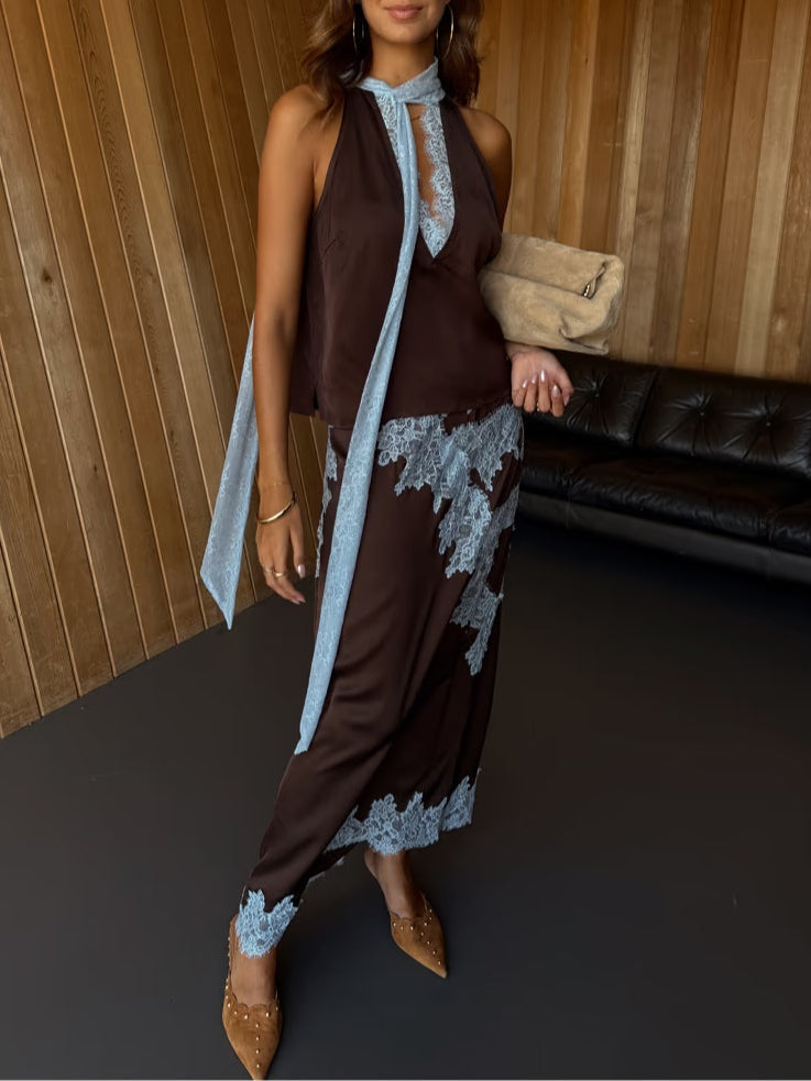 Mabel™ | Elegant Blonde Panel Top & Skirt Sæt