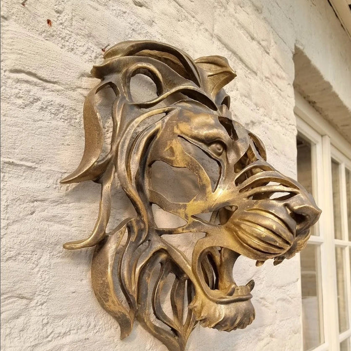 Løvehoved Vægskulptur i Harpiks med Realistisk Design