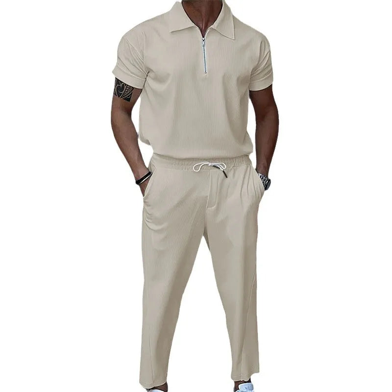 Todelt Sommeroutfit til Herre med Polo og Bukser