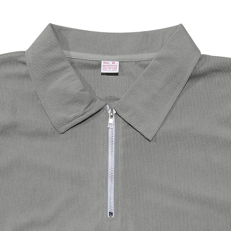 Todelt Sommeroutfit til Herre med Polo og Bukser