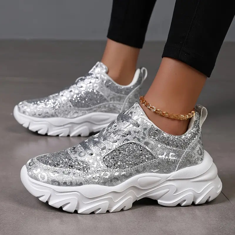 Glitrende sølv chunky sneakers til kvinder med høj sål