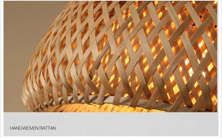 Håndlavet Bambus Loftlampe med Rattan Design