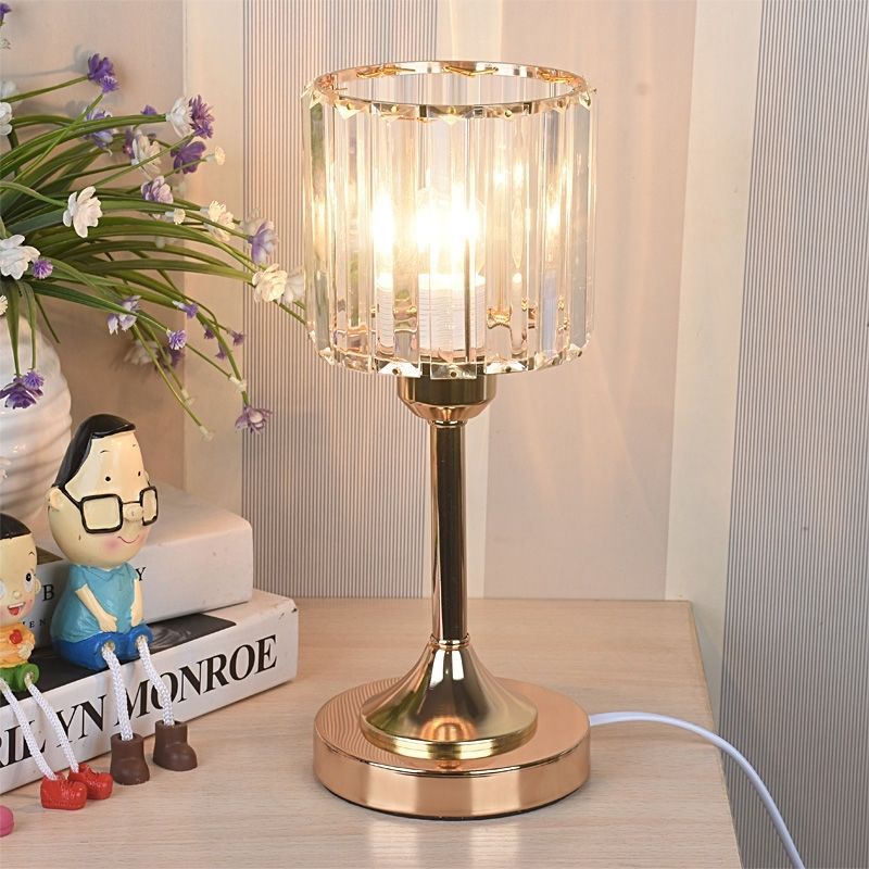 Nordisk Krystal Bordlampe med Varm Belysning