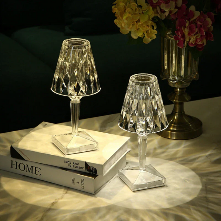 Elegant Krystal Bordlampe med Varm Ambient Belysning