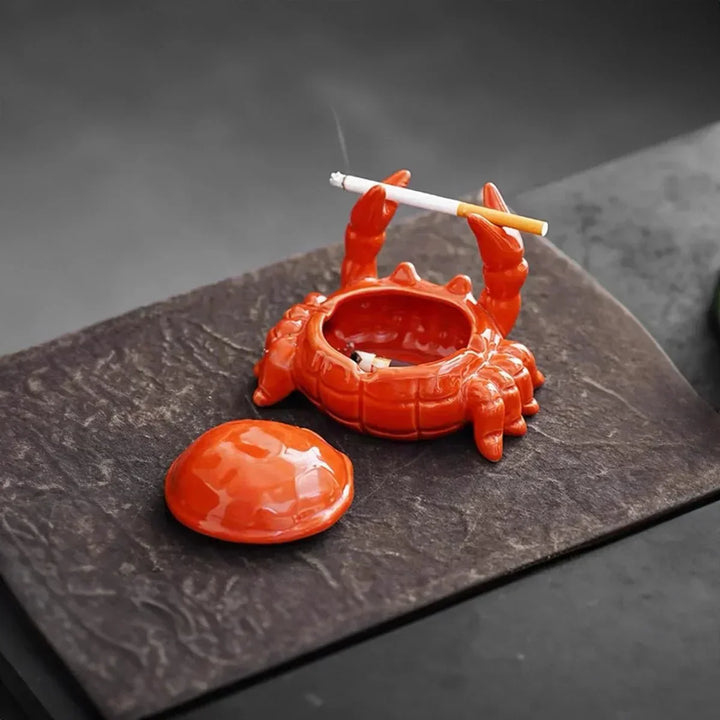 Orientalsk Keramisk Askebæger med Krabbe Design