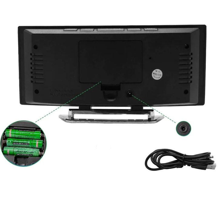 Buet LED Digitalur med Justerbar Lysstyrke og Stort Display