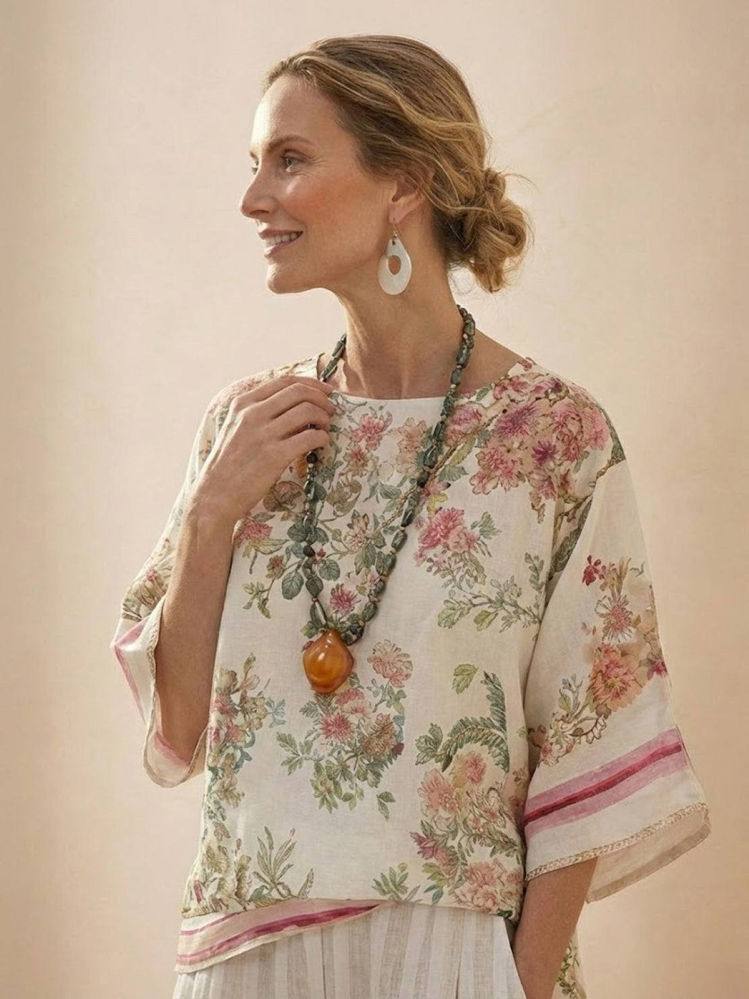 Paloma | Kvinders afslappede stribede bukser med bred ben og t-shirt to-delt sæt