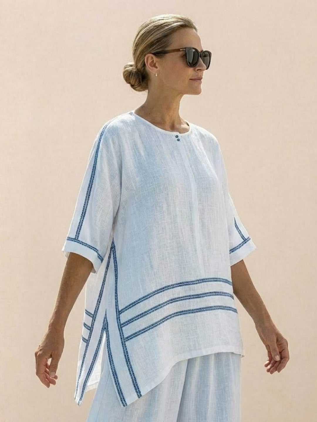Paloma | Kvinders Casual Stribede Bukser med Bred Ben og T-shirt To-delt Sæt