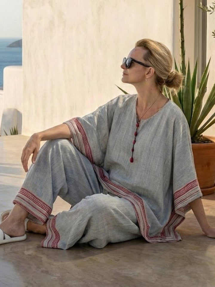 Paloma | Kvinders Casual Stribede Bukser med Bred Ben og T-shirt To-delt Sæt