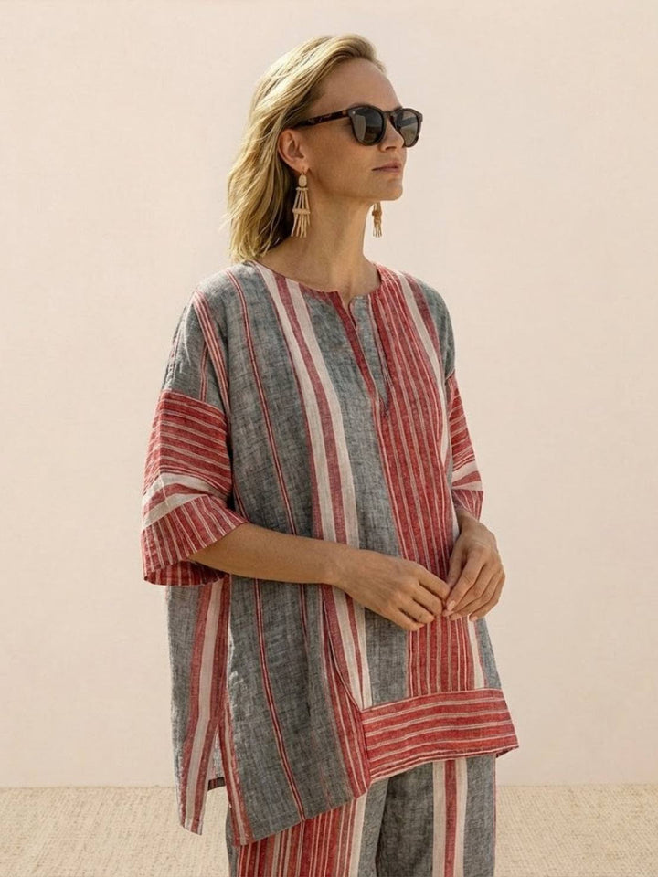 Paloma | Kvinders Casual Stribede Bukser med Bred Ben og T-shirt To-delt Sæt