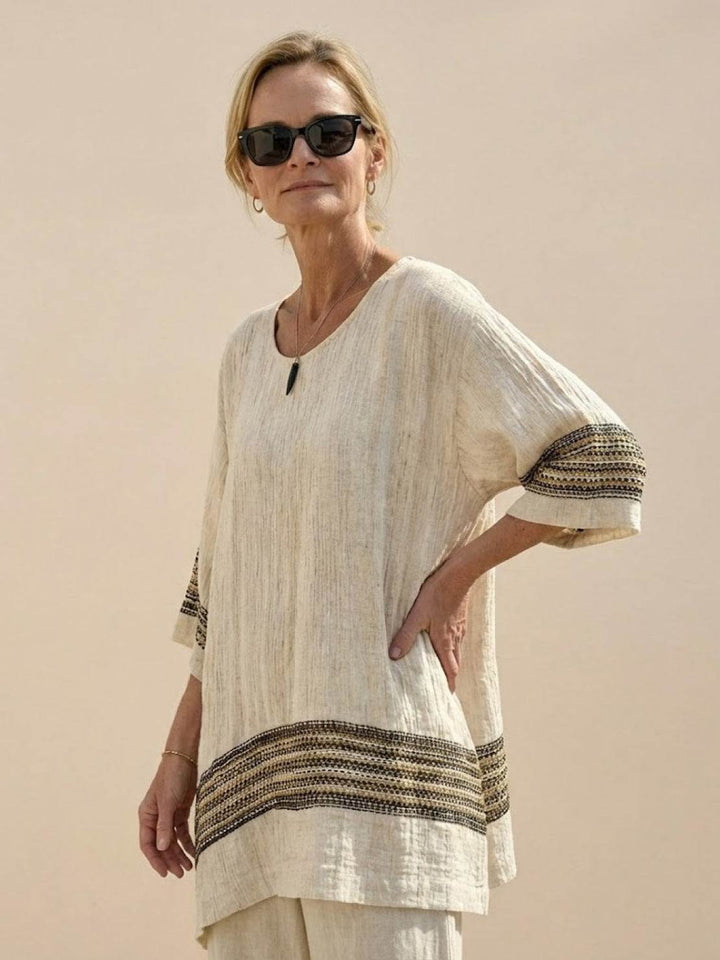 Paloma | Kvinders afslappede stribede bukser med bred ben og t-shirt to-delt sæt