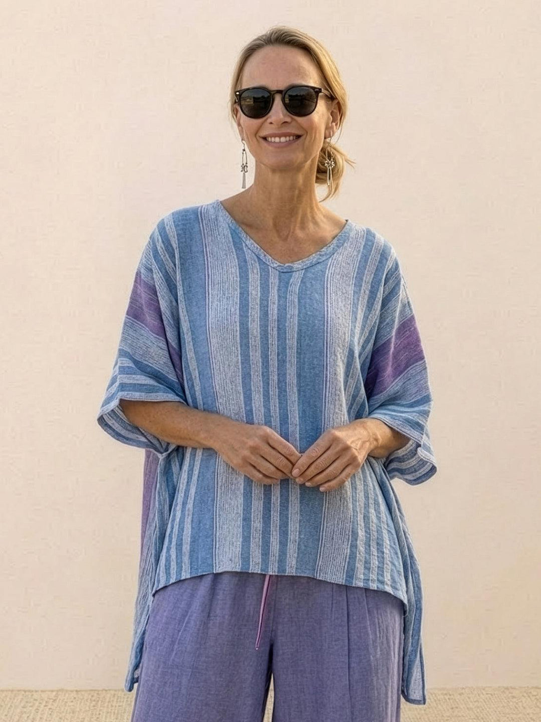 Paloma | Kvinders Casual Stribede Bukser med Bred Ben og T-shirt To-delt Sæt