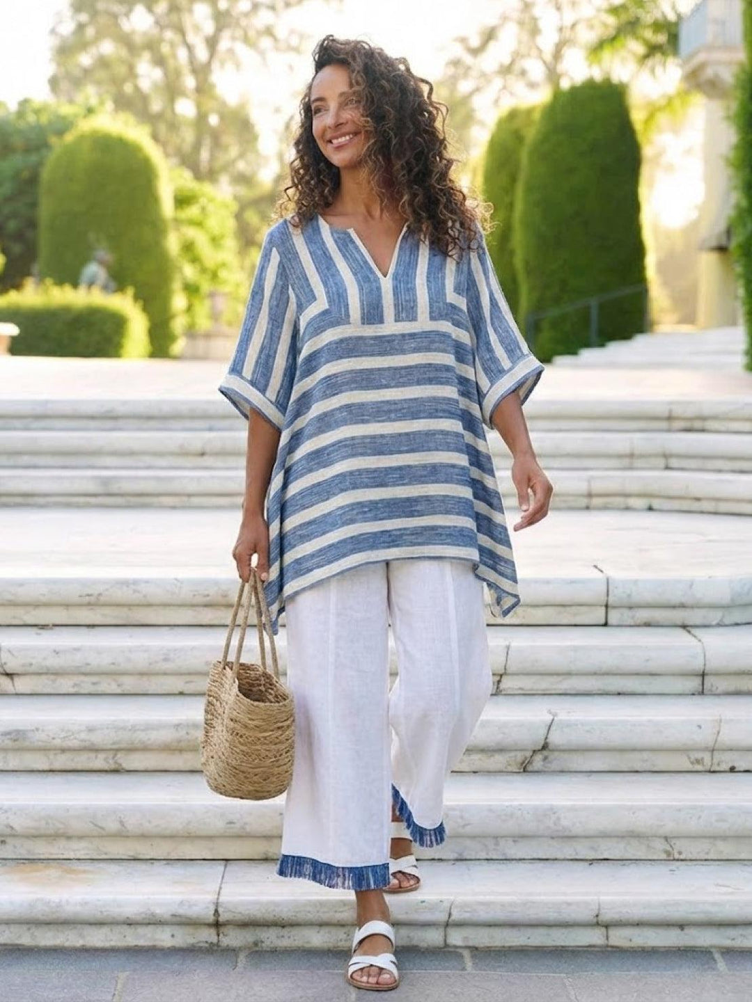 Paloma | Kvinders afslappede stribede bukser med bred ben og t-shirt to-delt sæt