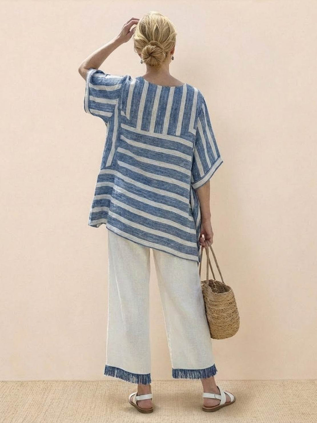 Paloma | Kvinders afslappede stribede bukser med bred ben og t-shirt to-delt sæt