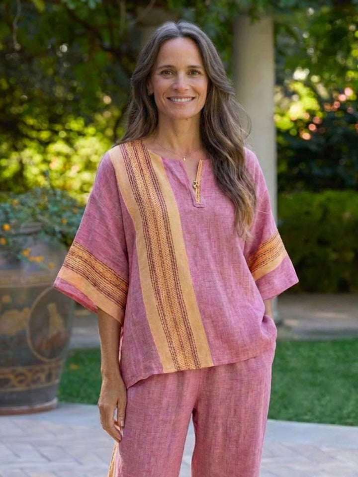 Paloma | Kvinders afslappede stribede bukser med bred ben og t-shirt to-delt sæt