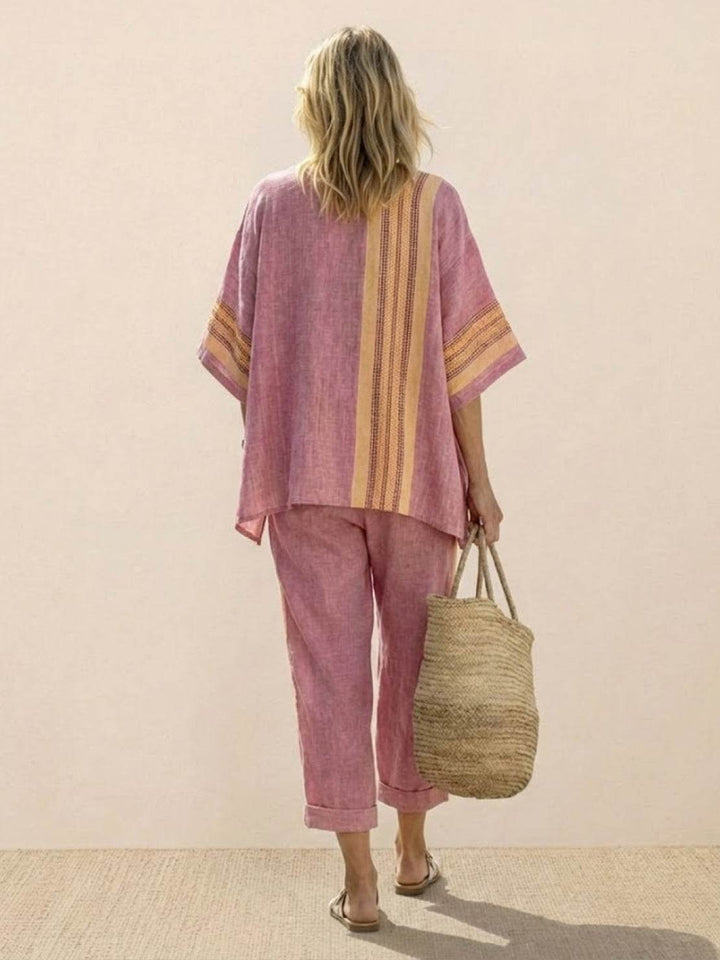 Paloma | Kvinders Casual Stribede Bukser med Bred Ben og T-shirt To-delt Sæt