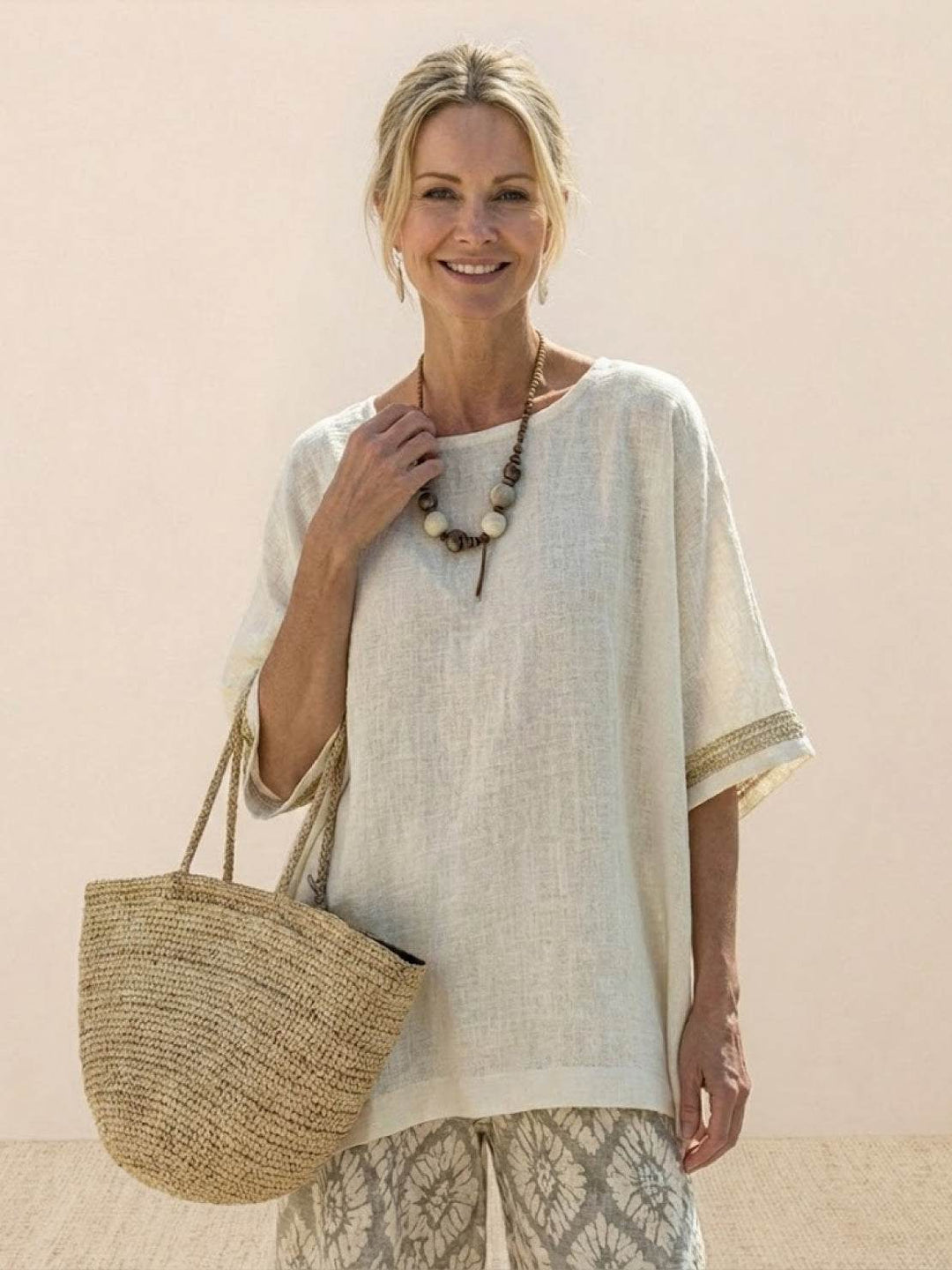 Paloma | Kvinders afslappede stribede bukser med bred ben og t-shirt to-delt sæt