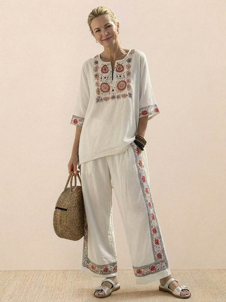 Paloma | Kvinders afslappede stribede bukser med bred ben og t-shirt to-delt sæt