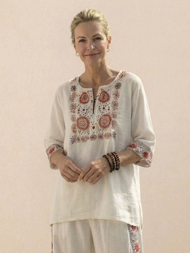 Paloma | Kvinders Casual Stribede Bukser med Bred Ben og T-shirt To-delt Sæt