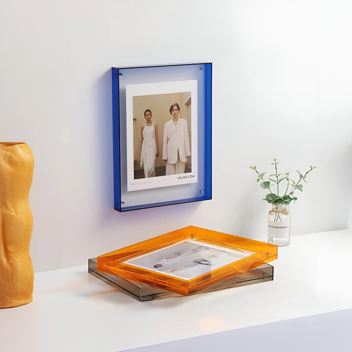 Transparent Akryl Foto Ramme i Minimalistisk Design