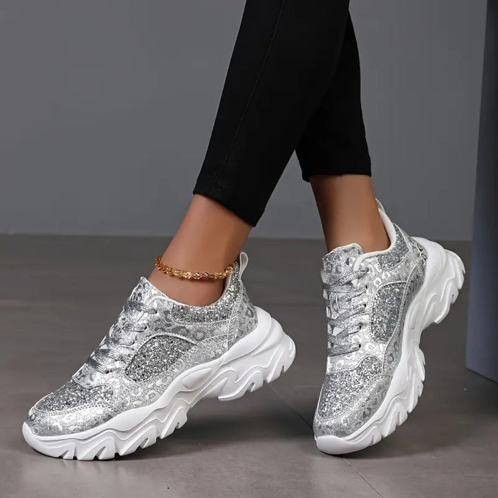 Glitrende sølv chunky sneakers til kvinder med høj sål
