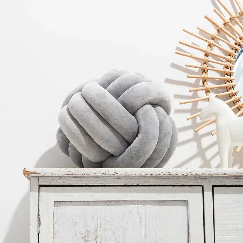 Knotted Dekorativ Pude i Suede-Look