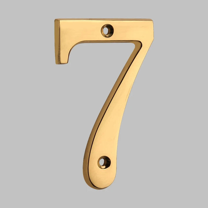 Massive Messing Husnummer i Klassisk Design