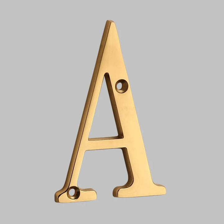 Massive Messing Husnummer i Klassisk Design