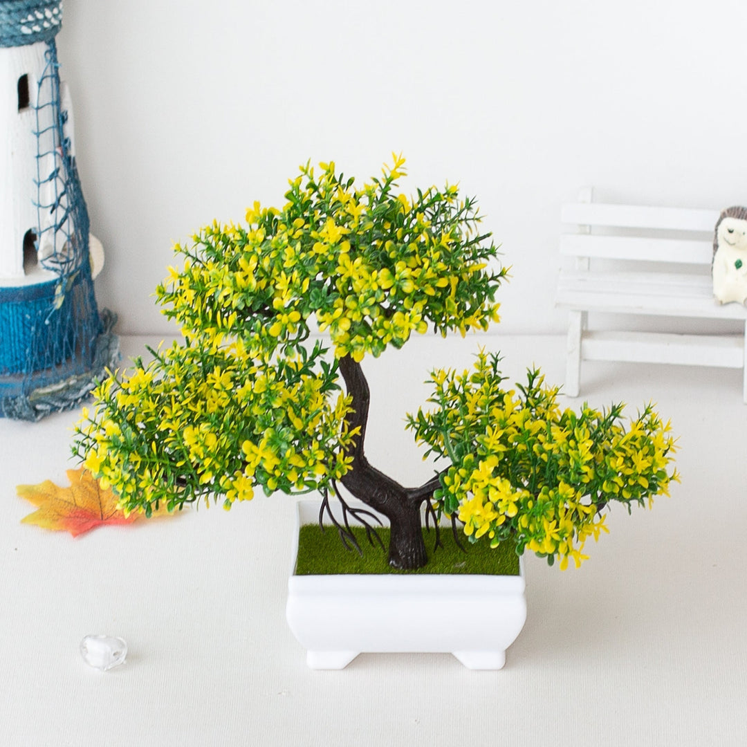 Realistisk Kunstig Bonsai Træ i Plastik