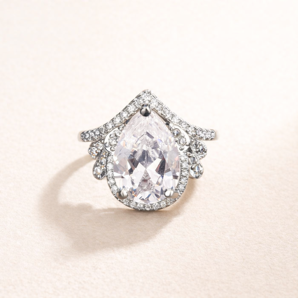 Draabeformet Zirkonia Smykkesaet i Soelv Elegant Halskaede Ring og Oereringe