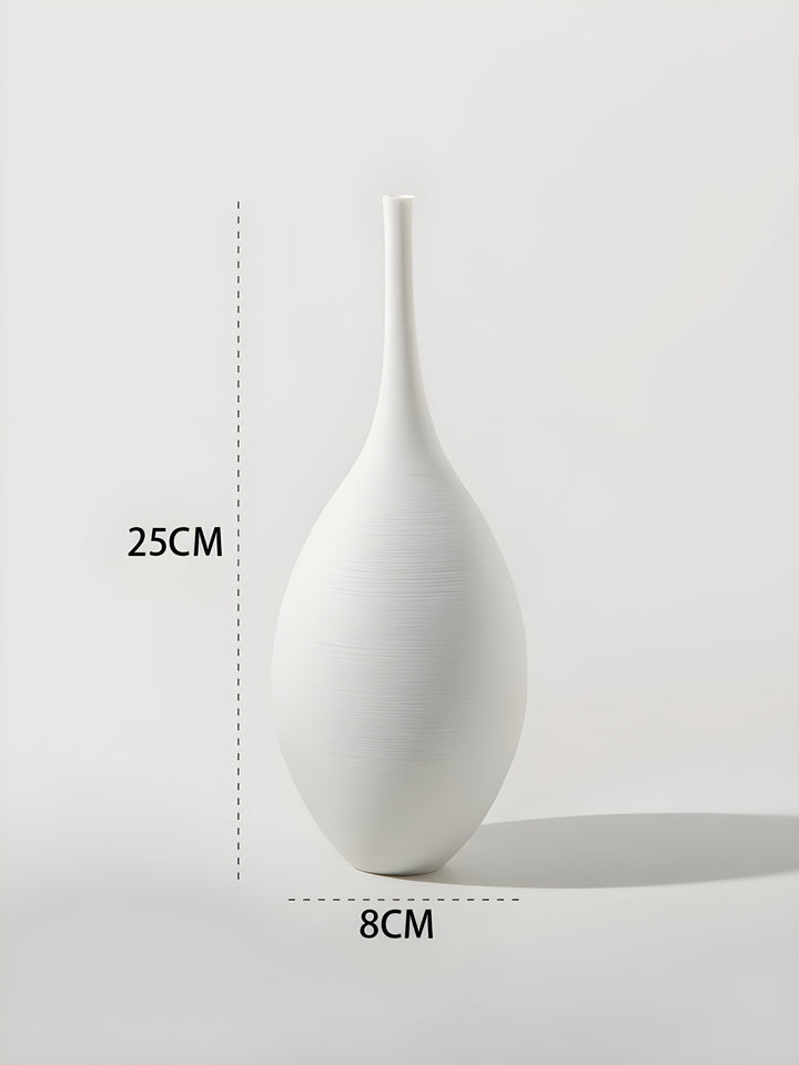 Minimalistisk Håndlavet Keramisk Vase i Sort-hvidt Design
