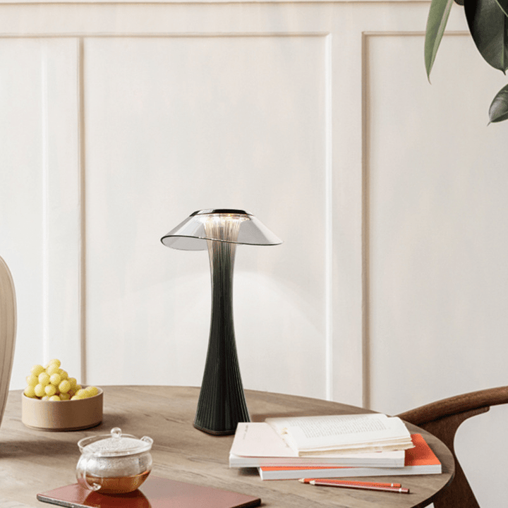 Moderne Trådløs LED Bordlampe med Touch Control